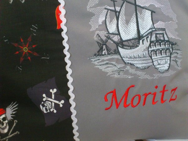 Kissen mit Namen (Piraten)