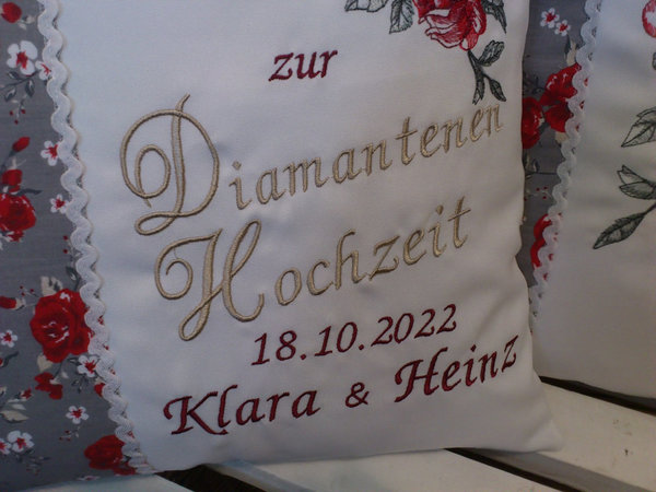 Kissen zur Diamantenen Hochzeit rote Rosen 2 tgl.